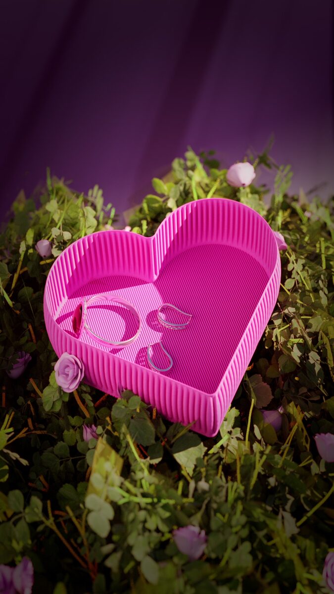 417 Heart plate